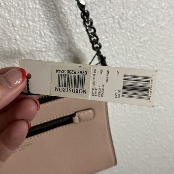 NWT-Marc Jacobs-SINGLE LEATHER CROSSBODY-pink pebbled leather-black hardware - Picture 4 of 8